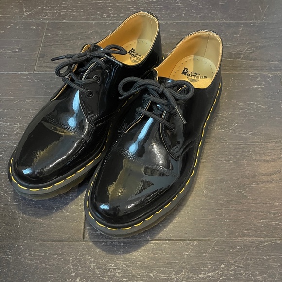 Dr. Martens Shoes - Dr. Martens women 1461 Black Patent Leather Oxford Shoes US 8/EU 39